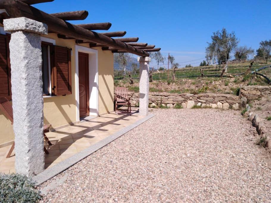 Agriturismo Donnolu Tertenìa Eksteriør billede
